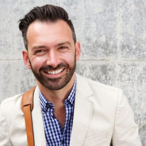 joseph smile lookat tinder pic